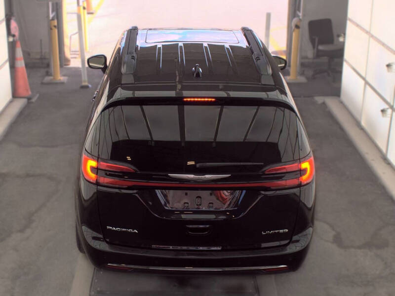 2023 Chrysler Pacifica Limited