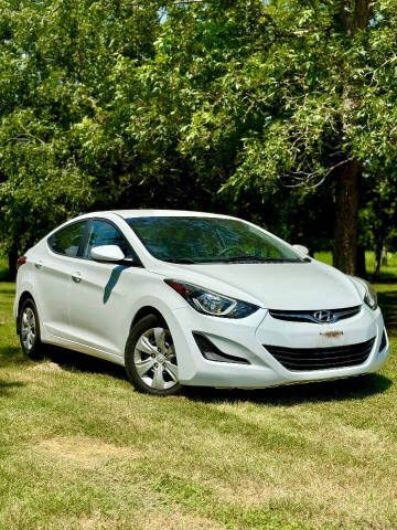 2016 Hyundai Elantra for sale at Vision Auto Group in Sugar Land TX