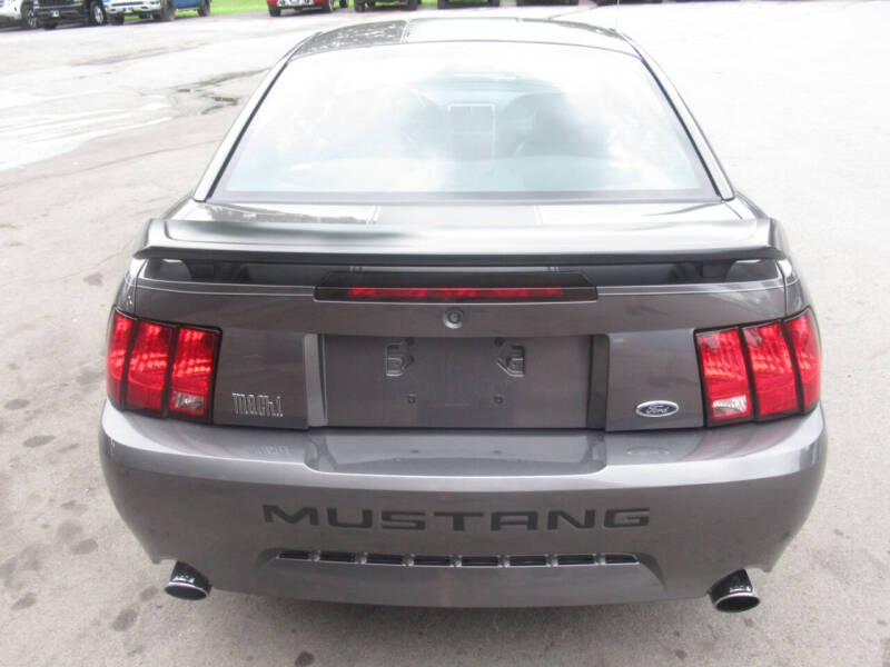 2004 Ford Mustang Mach 1 Premium