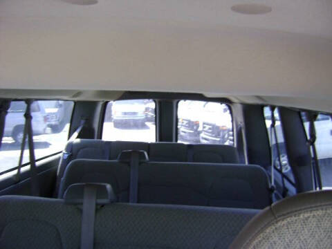 2010 GMC Savana LT 3500