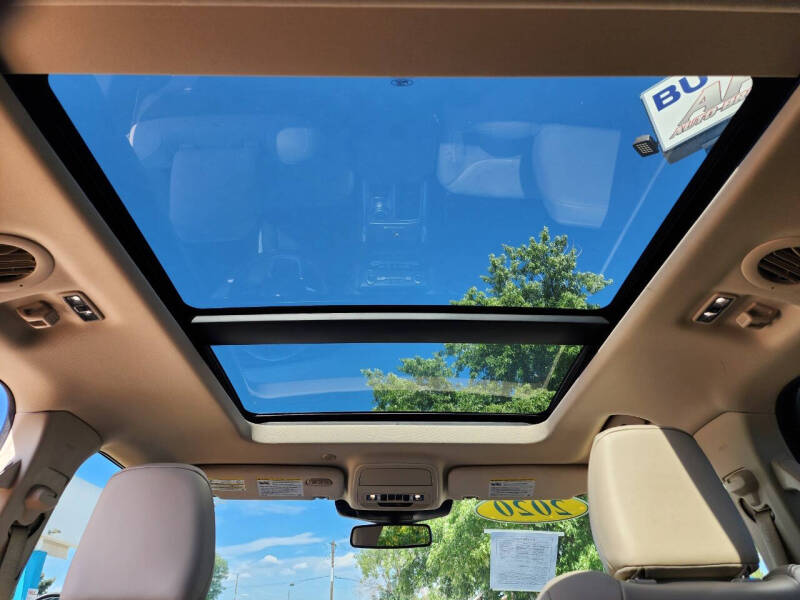 2020 Ford Explorer Platinum