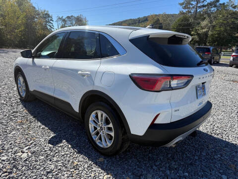 2021 Ford Escape SE