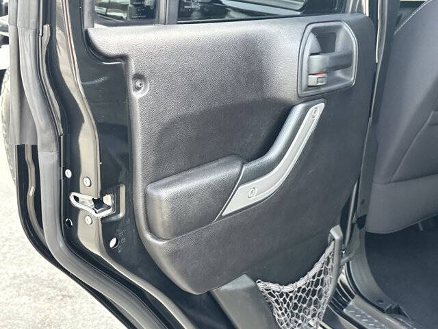 2013 Jeep Wrangler Unlimited Sahara