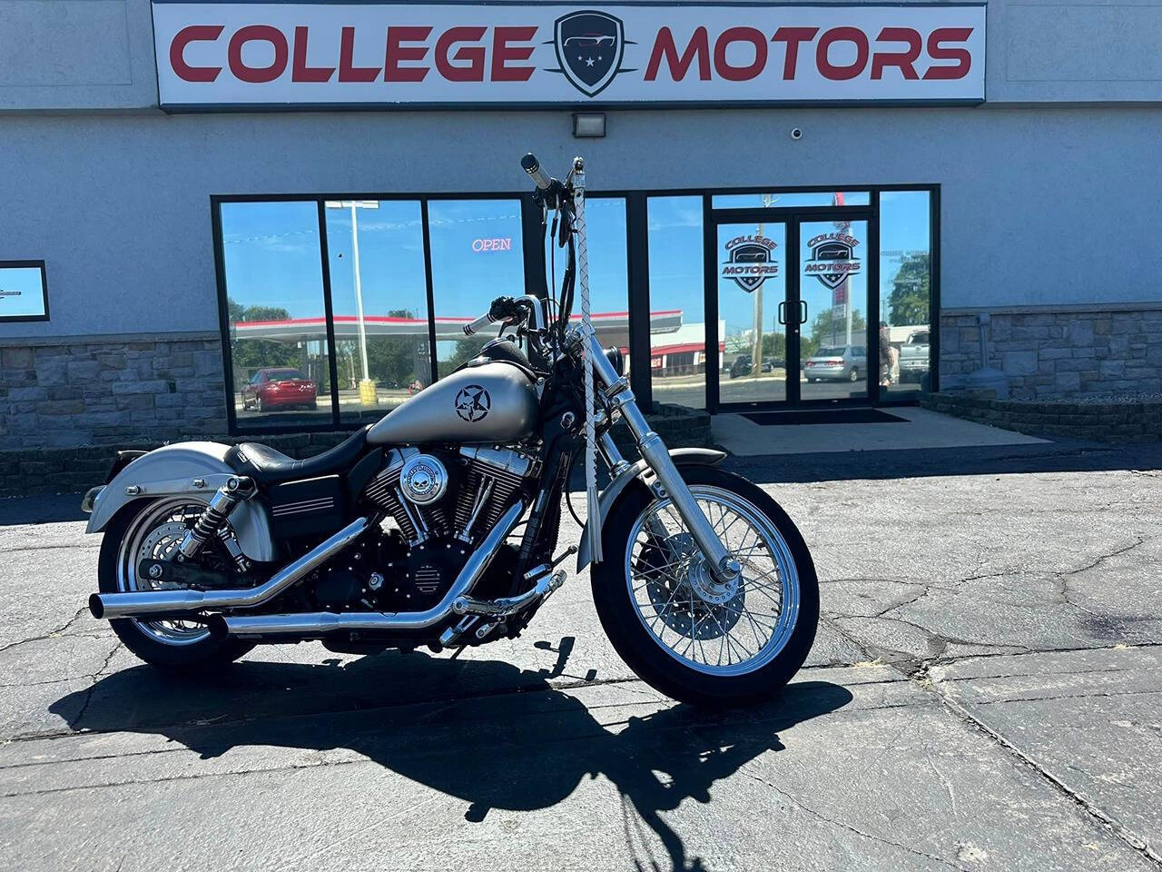 2007 HARLEY-DAVIDSION FXDB DYNA  for sale at COLLEGE MOTORS LLC in South Bend, IN