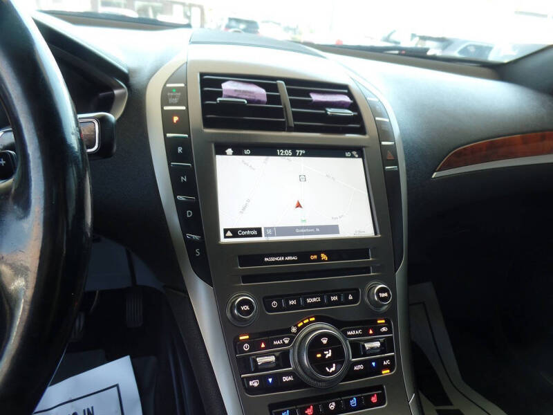 2017 Lincoln MKZ Reserve