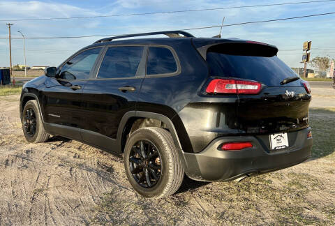 2016 Jeep Cherokee Sport