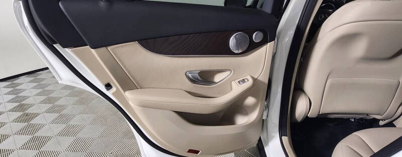 2019 Mercedes-Benz GLC GLC 350e 4MATIC