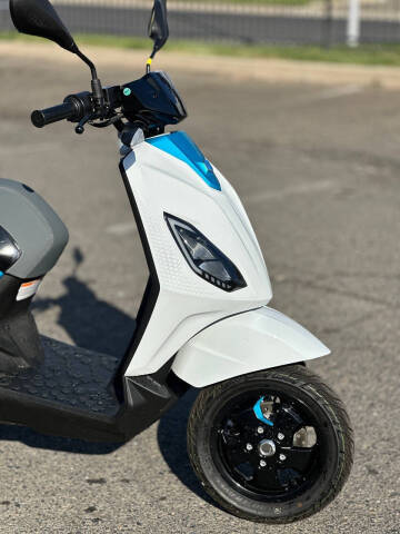 2022 Piaggio 1 Active