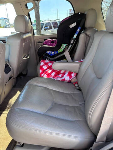 2003 Cadillac Escalade