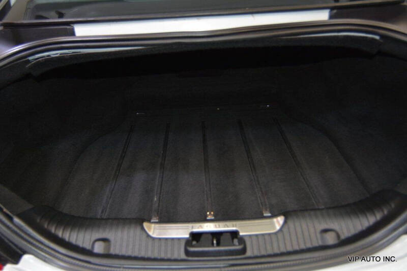 2012 Jaguar XJL Portfolio