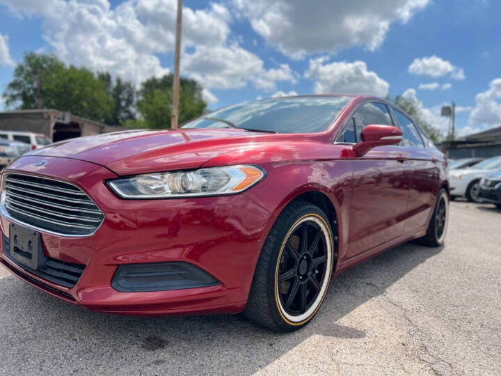 2013 Ford Fusion for sale at J-R Auto Sales LLC in Houston, TX