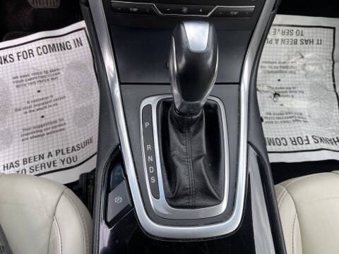 2016 Ford Edge Titanium