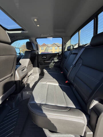 2017 GMC Sierra 3500HD Denali