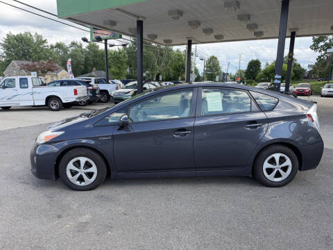 2014 Toyota Prius Three
