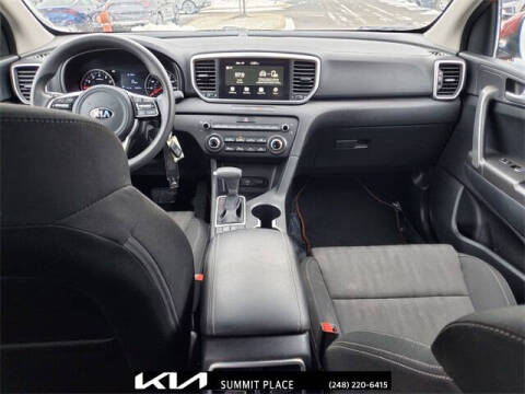 2022 Kia Sportage LX