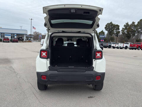 2023 Jeep Renegade Latitude