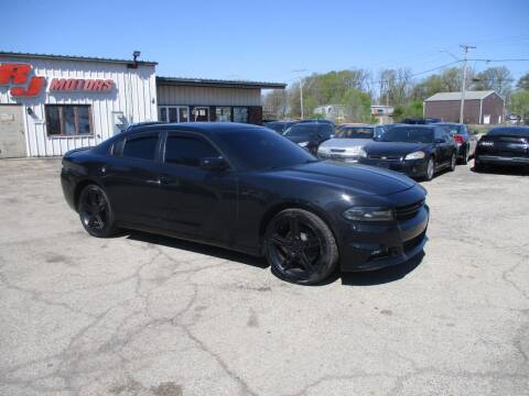 2015 Dodge Charger for sale at RJ Motors in Plano IL