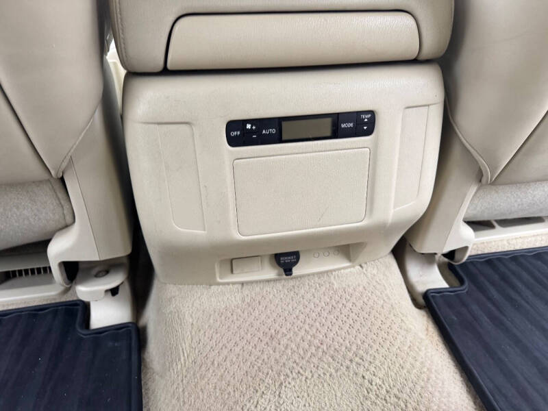 2015 Infiniti QX80