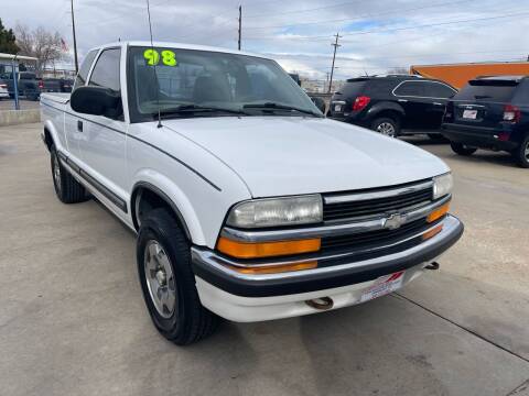 1998 Chevrolet S-10 for sale at AP Auto Brokers in Longmont CO