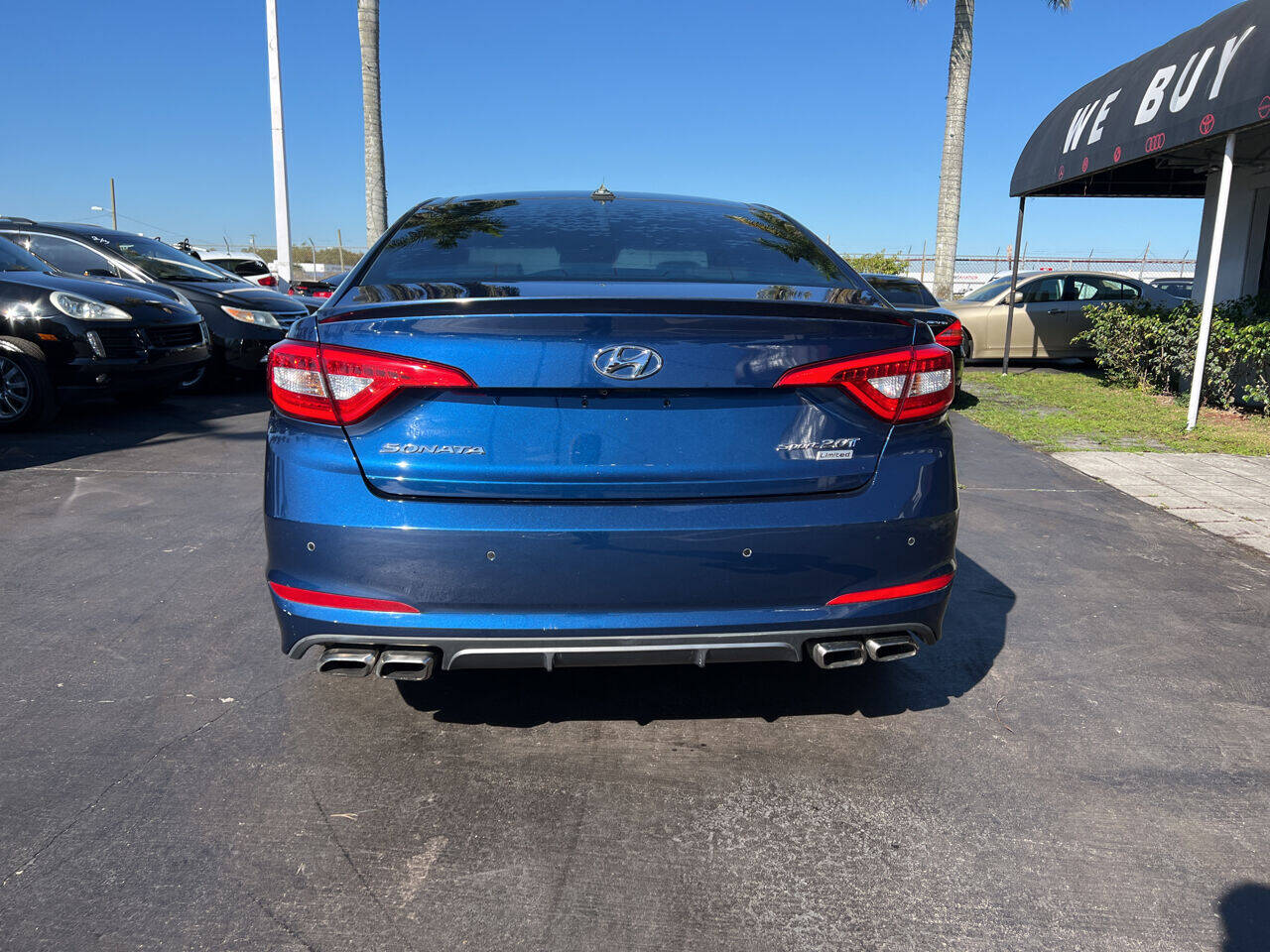 2015 Hyundai Sonata  - $14,900