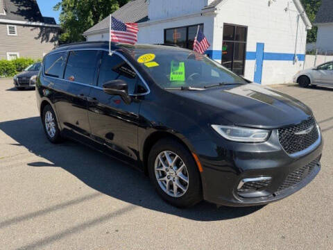 2022 Chrysler Pacifica Touring L