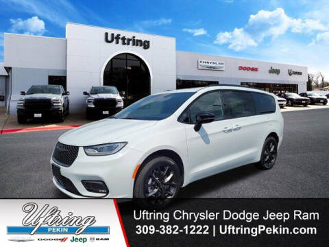 2023 Chrysler Pacifica for sale at Uftring Chrysler Dodge Jeep Ram in Pekin IL
