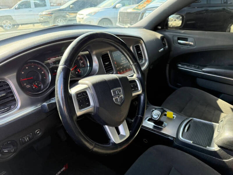 2014 Dodge Charger SXT
