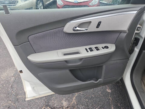 2012 Chevrolet Traverse LS