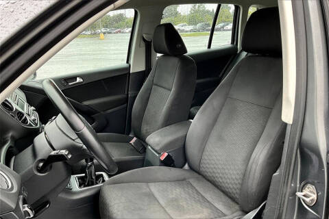 2013 Volkswagen Tiguan S