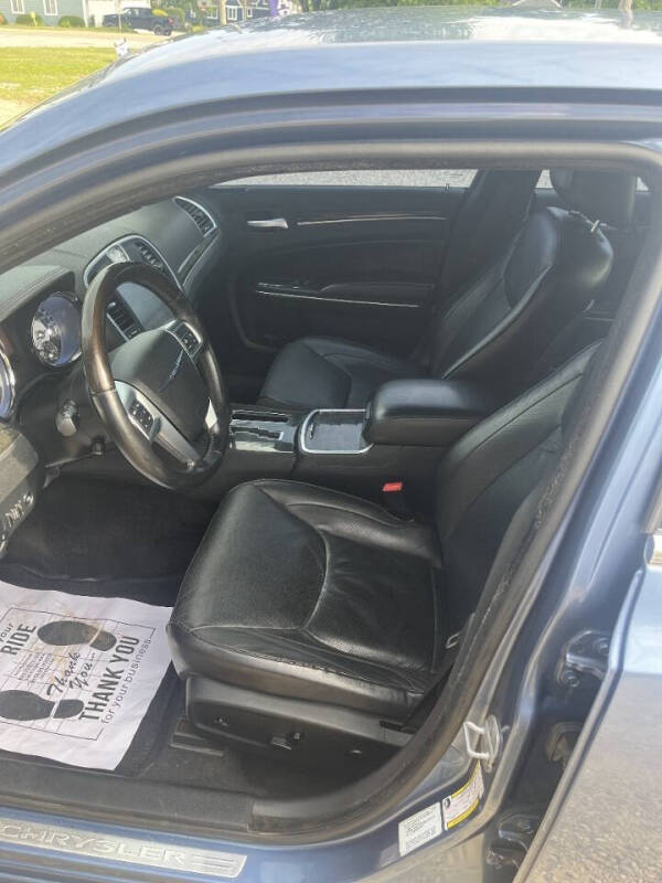 2011 Chrysler 300 C