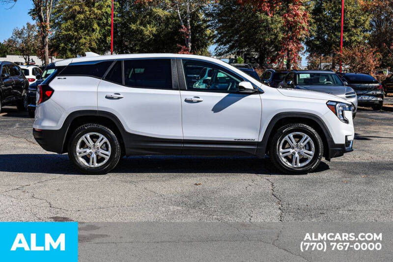 2024 GMC Terrain SLE