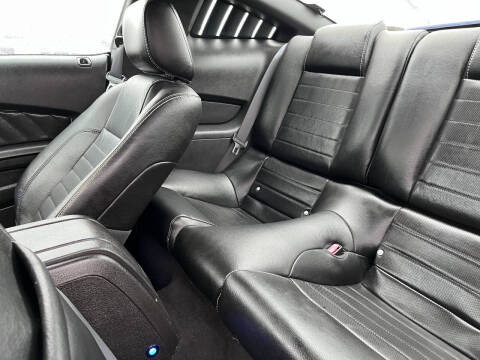 2010 Ford Mustang V6