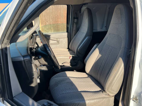 2020 GMC Savana 2500