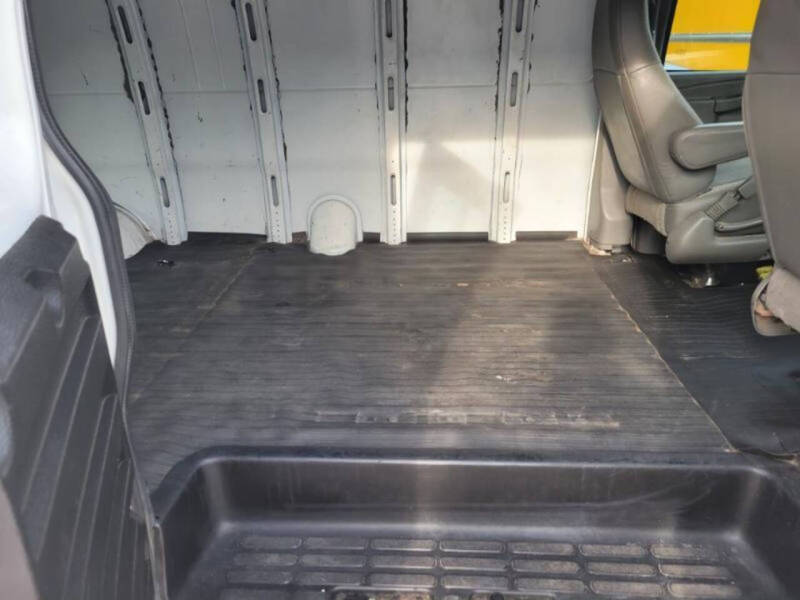 2020 Chevrolet Express 2500
