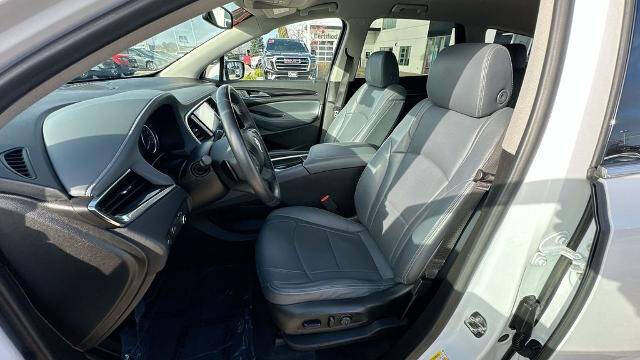 2021 Buick Enclave Essence