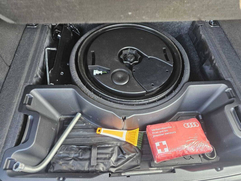 2016 Audi Q5 2.0T quattro Premium Plus