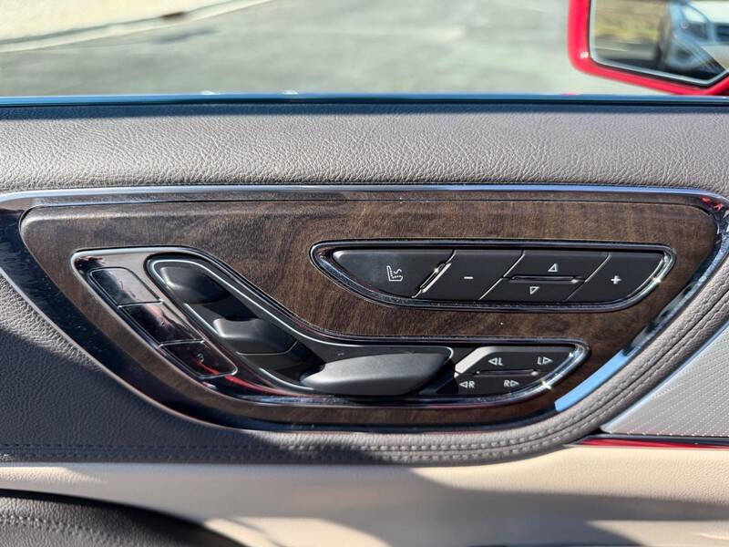 2020 Lincoln Continental Reserve