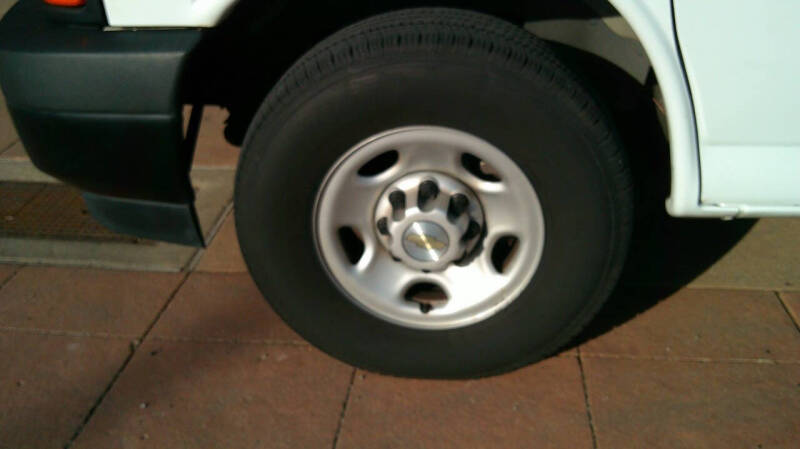 2022 Chevrolet Express 2500