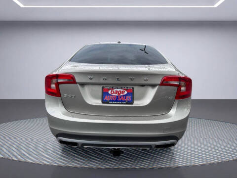 2015 Volvo S60 T5 Drive-E Platinum