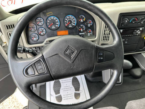 2018 International DuraStar 4300