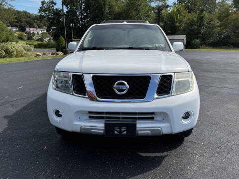 2010 Nissan Pathfinder LE