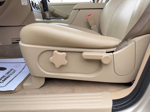 2006 Ford Explorer XLS