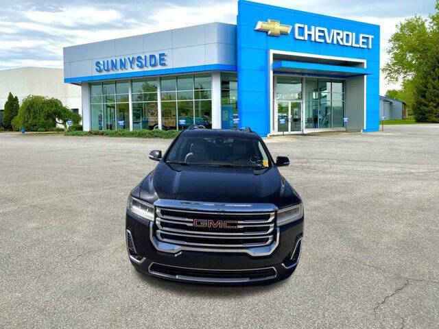 2023 GMC Acadia SLT