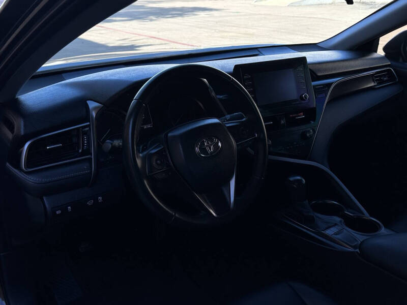 2023 Toyota Camry SE