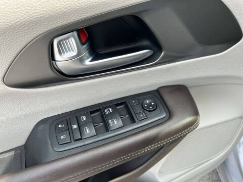 2019 Chrysler Pacifica Touring Plus