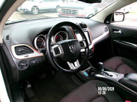 2011 Dodge Journey R/T