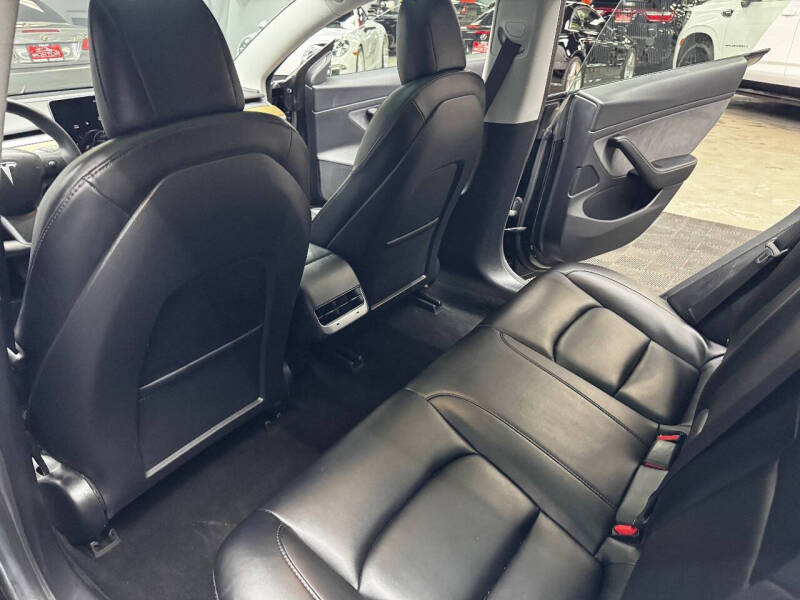 2020 Tesla Model 3 Standard Range Plus