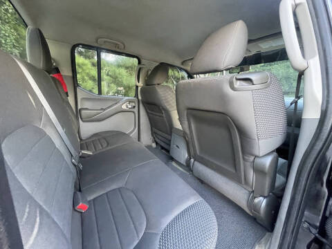 2012 Nissan Frontier S