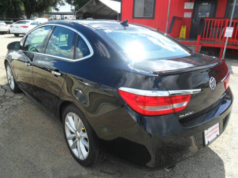 2012 Buick Verano Leather Group