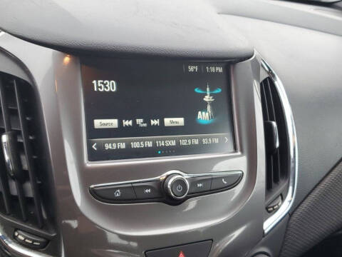 2017 Chevrolet Cruze LT Auto